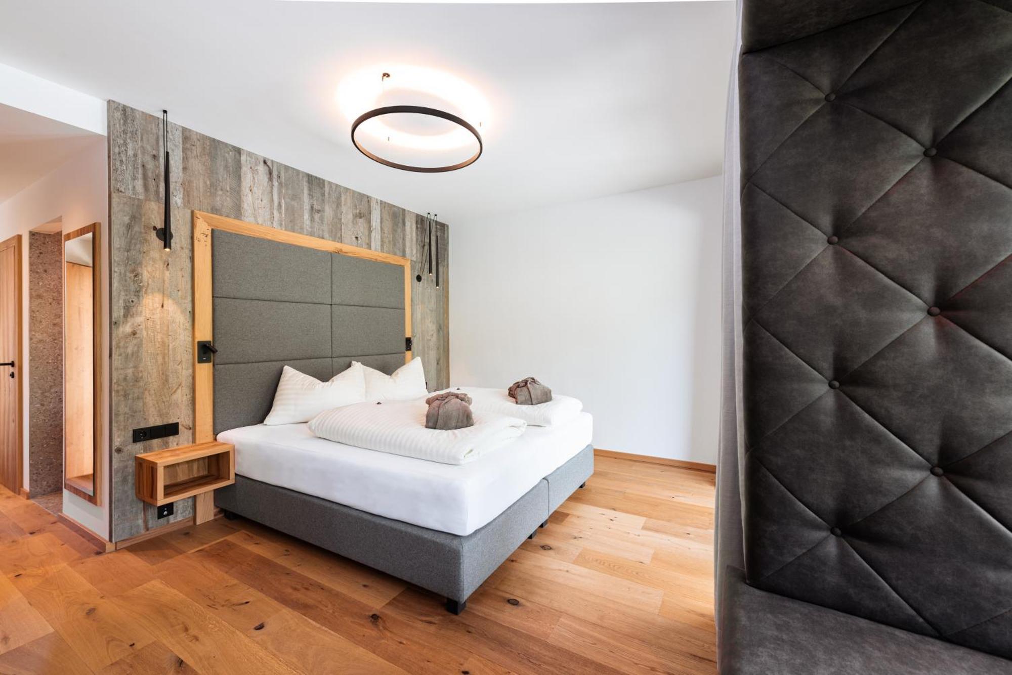 Hotel Lohningerhof Maria Alm am Steinernen Meer Oda fotoğraf